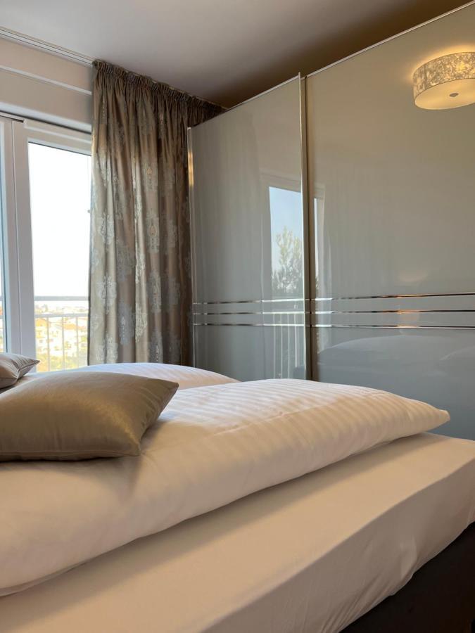 Apartman Yacht 梅杜林 外观 照片
