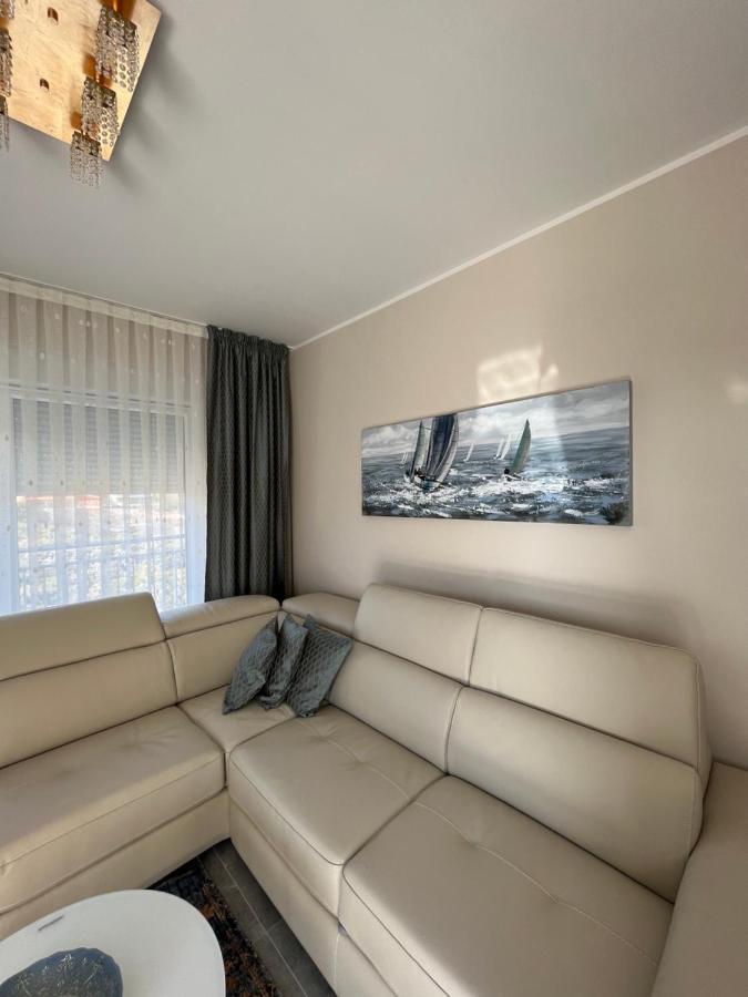 Apartman Yacht 梅杜林 外观 照片